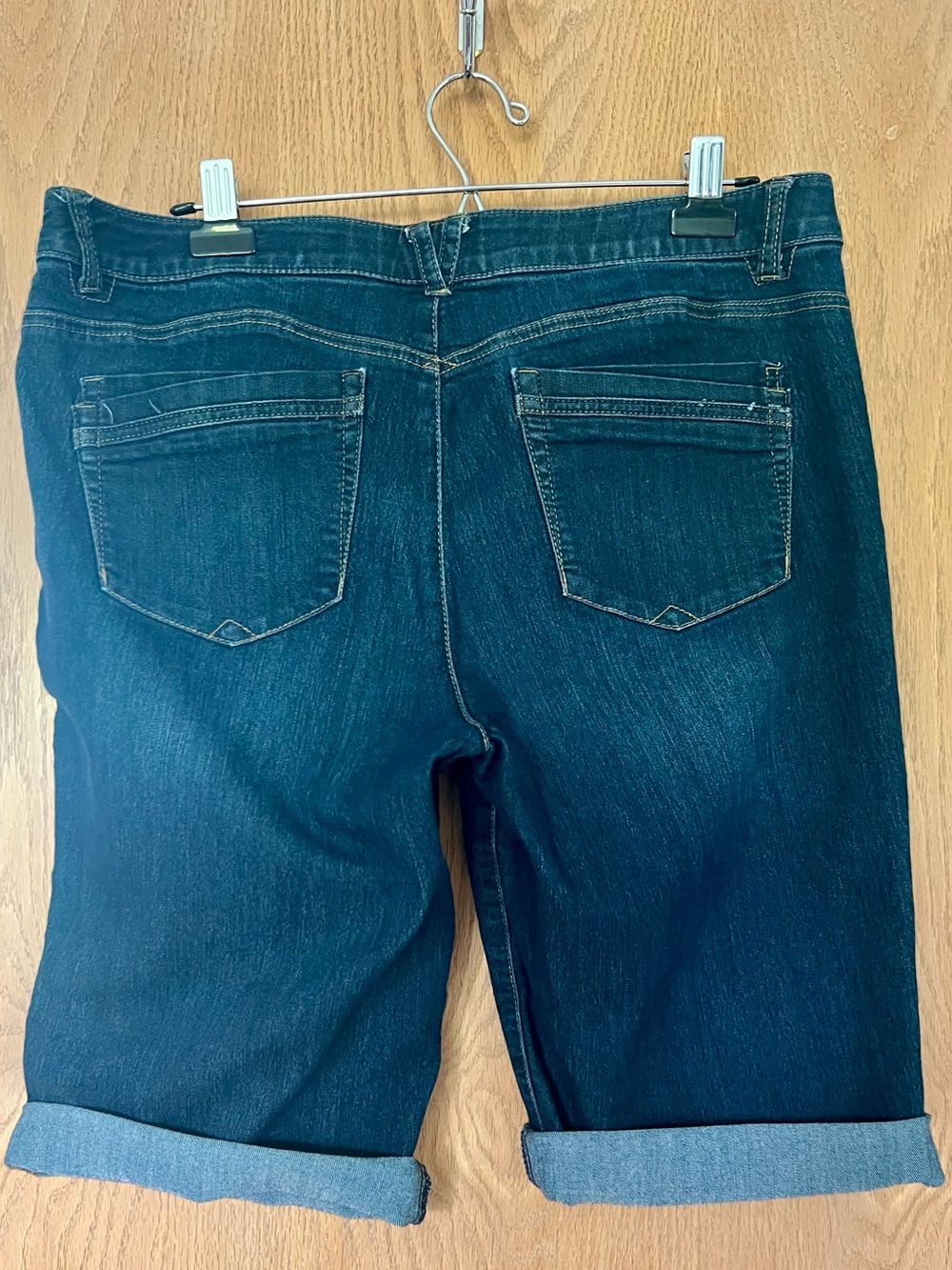 Democracy Dark Blue Rolled Hem Denim Bermuda Shorts size 14 - Picture 5 of 7